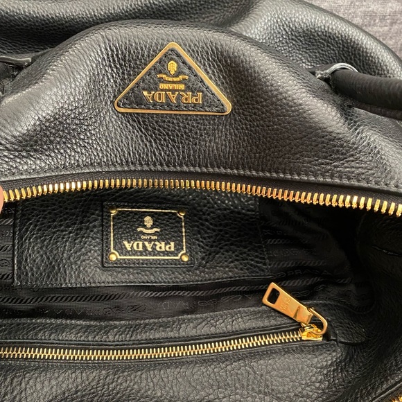 PRADA
Black Vitello Daino Leather Bauletto Top Handle Bag - Picture 9 of 17